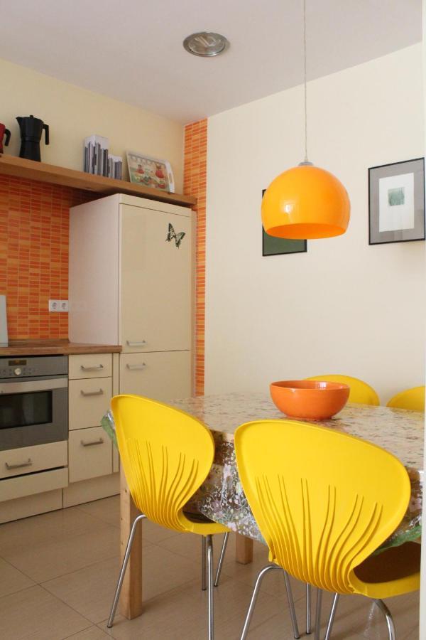 Apartamento Fuengirola Centro Luaran gambar